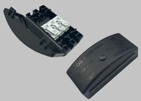 downlight fitting with quick connector